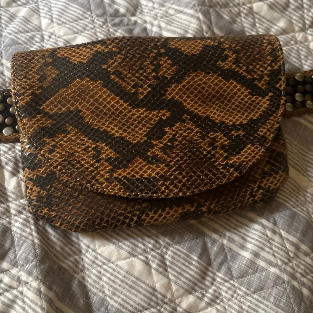 Free People Animal instinct pouch belt, vegan leather snake print with studs NWT